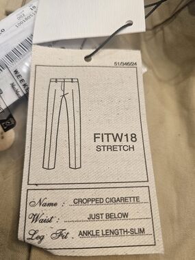 Cropped Cigarette Stretch Pants - Beige